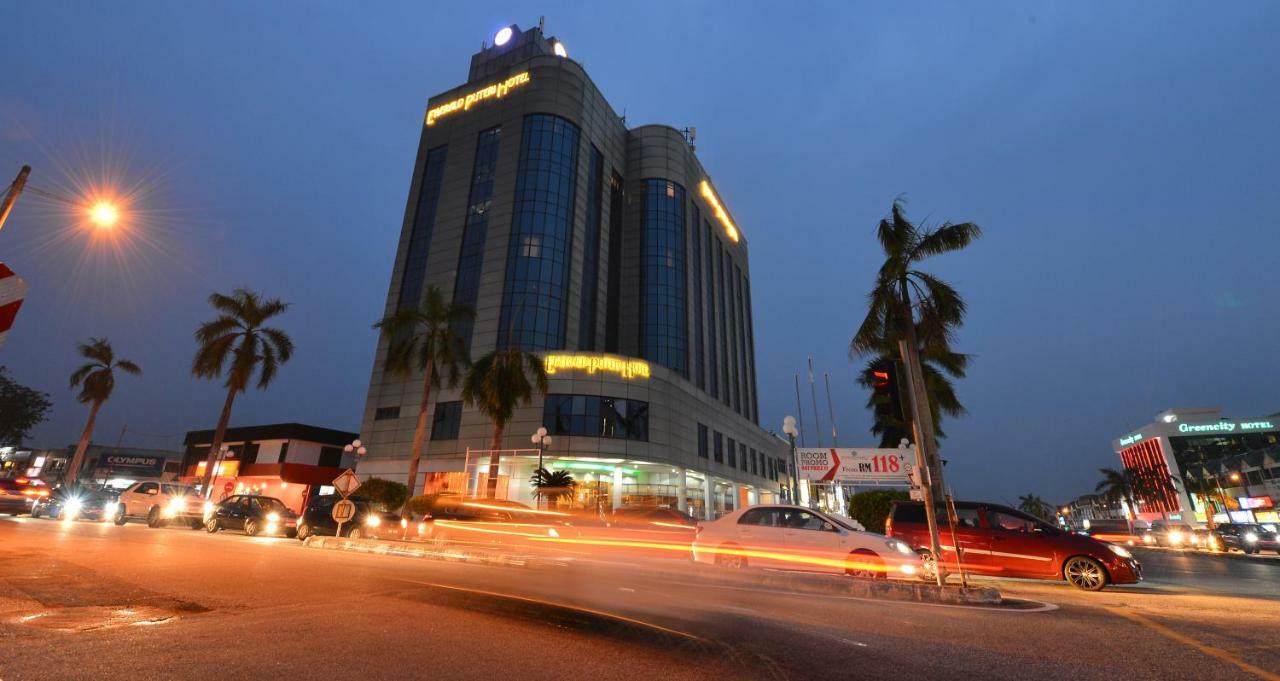 Emerald Puteri Hotel Sungai Petani Exterior photo